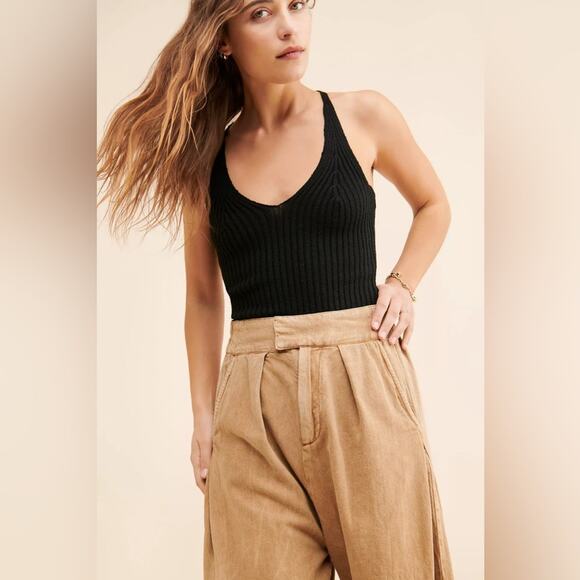 ASTR the Label Soraya Ribbed Sweater Tank Top Knit Racerback - Picture 4 of 10